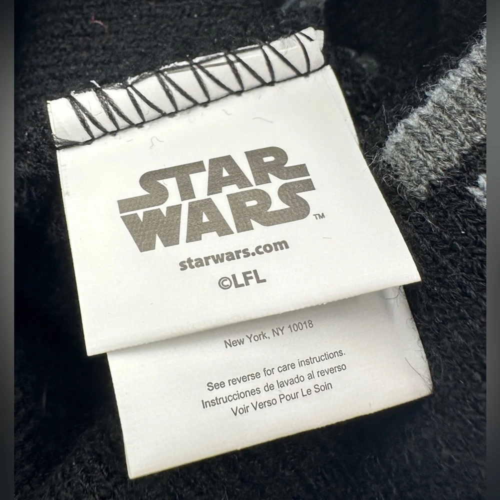 CultureFly Star Wars IG-88 Black And Gray Pompom Knit Beanie Unisex